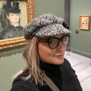 Meet your Posher, Raquel